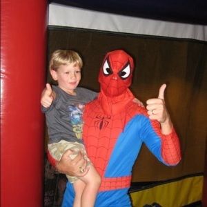 Meet your Posher, Barrett